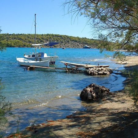 Verdelis Inn Epidaurus Екстер'єр фото